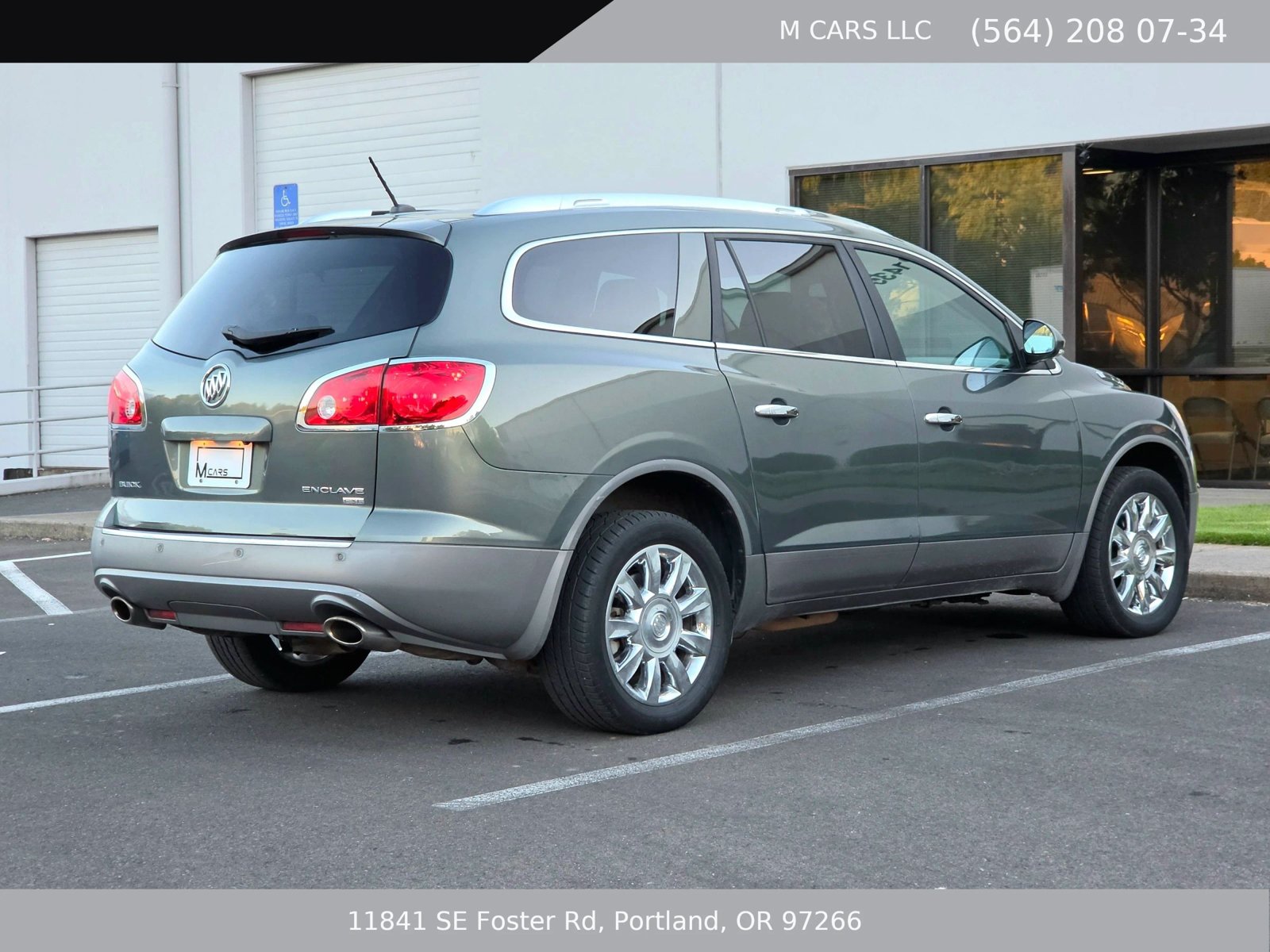 Used 2011 Buick Enclave CXL AWD/4WD image 6