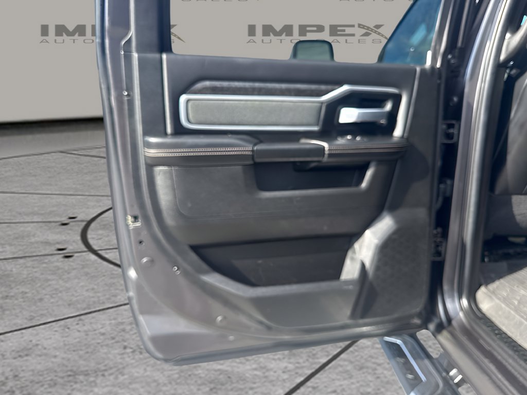 Used 2024 RAM 2500 Laramie w/ Sport Appearance Package AWD/4WD image 27