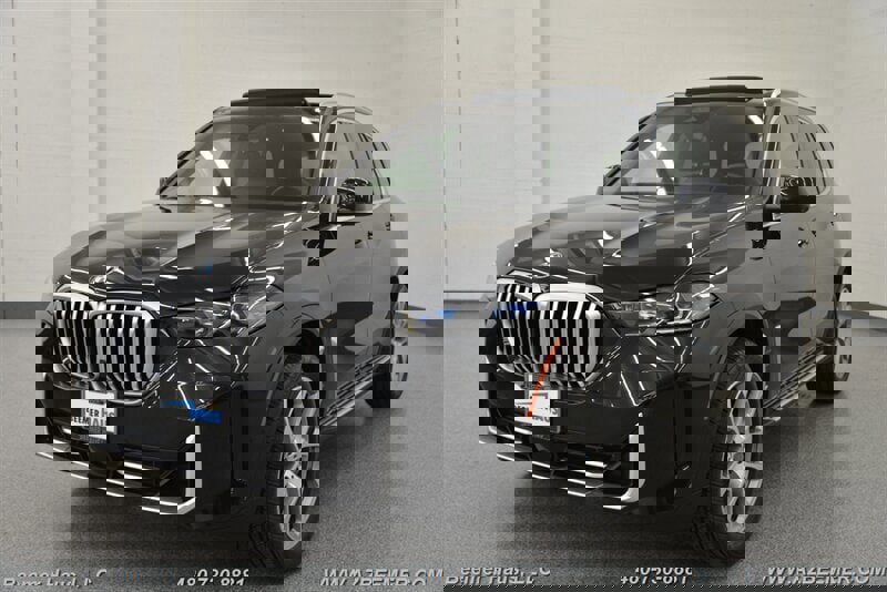 Used 2025 BMW X5 sDrive40i image 2