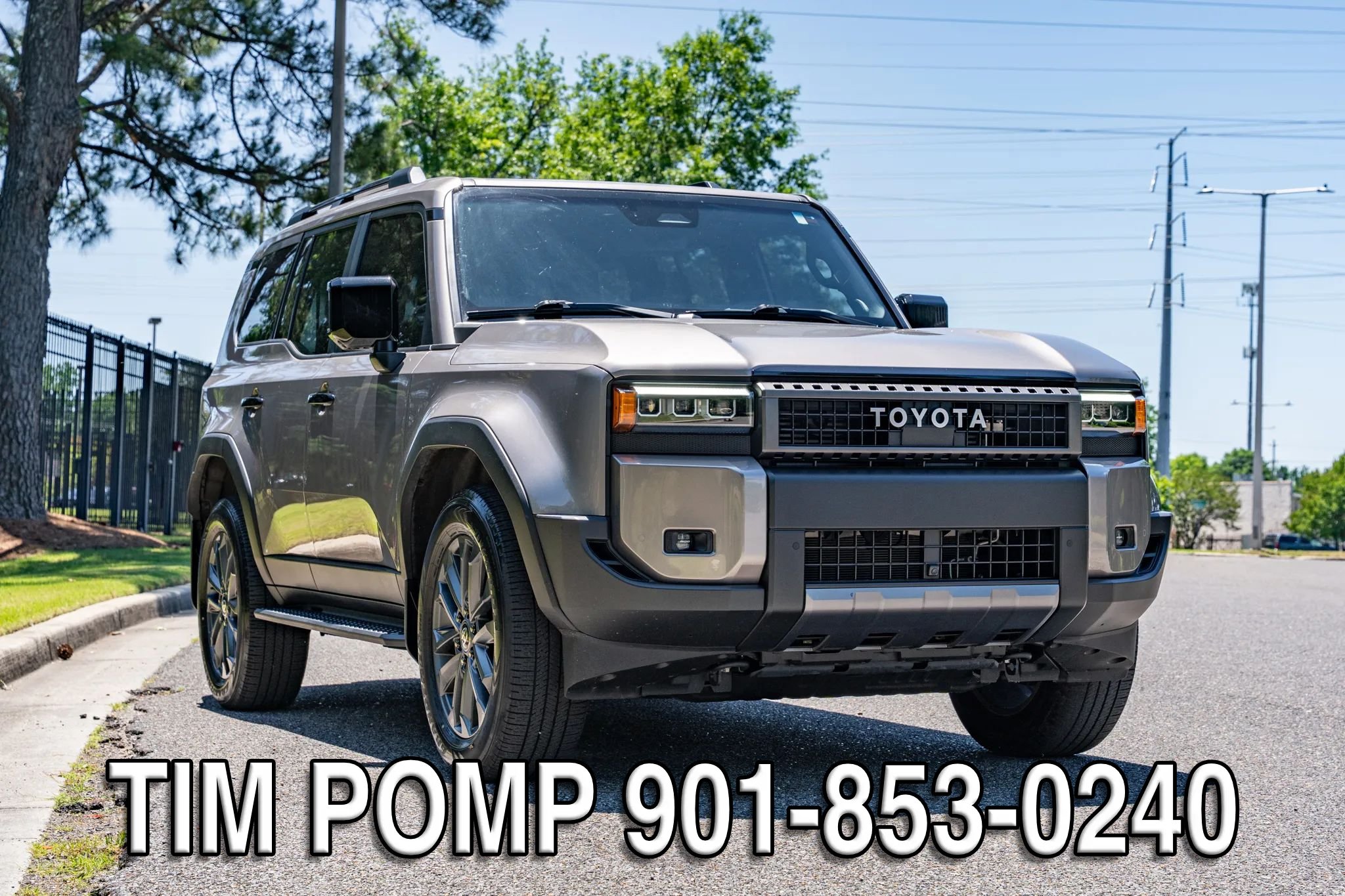 Used 2025 Toyota Land Cruiser w/ Premium Package AWD/4WD image 3