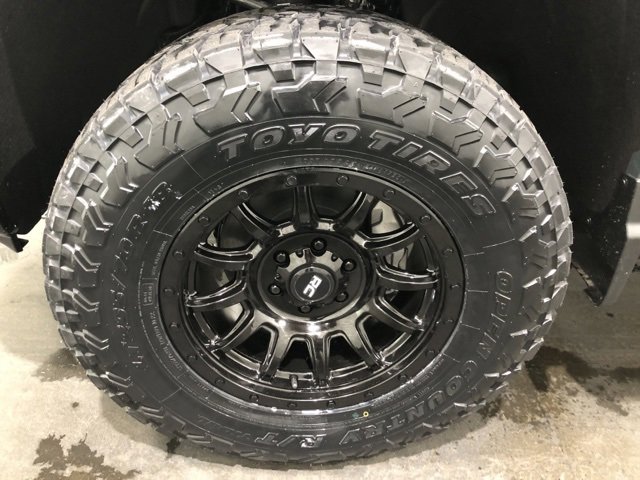 New 2026 Chevrolet Silverado 1500 LT Trail Boss w/ Dark Appearance Package image 21