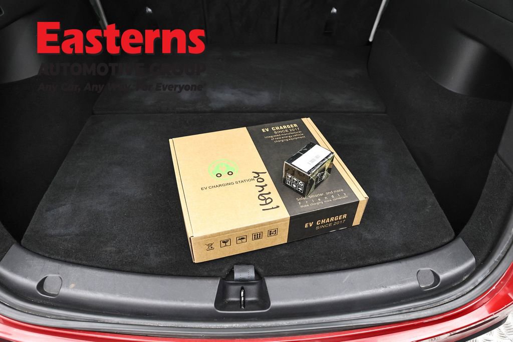 Used 2021 Tesla Model Y Long Range image 9