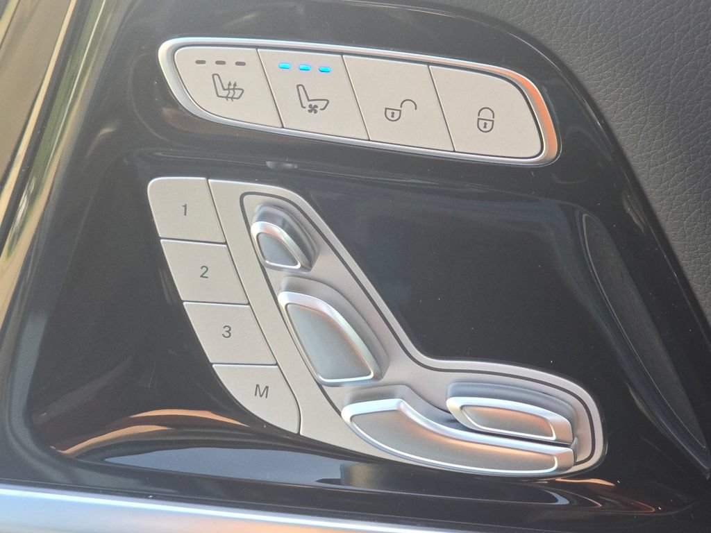 New 2026 Mercedes-Benz G 550 image 5
