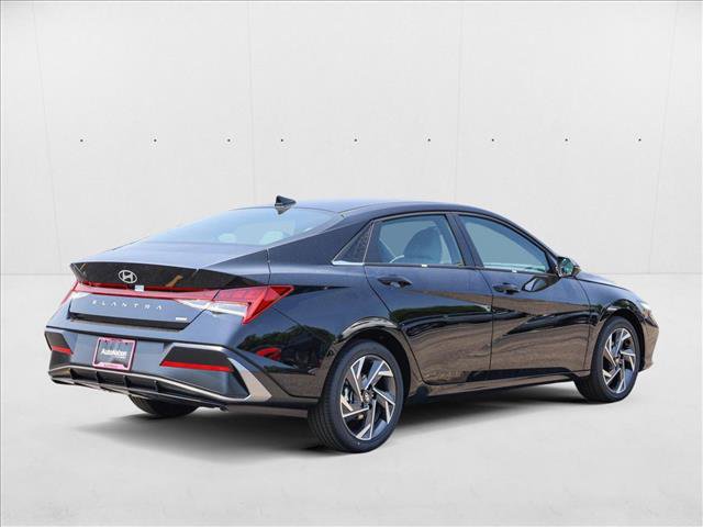 New 2025 Hyundai Elantra Limited image 5