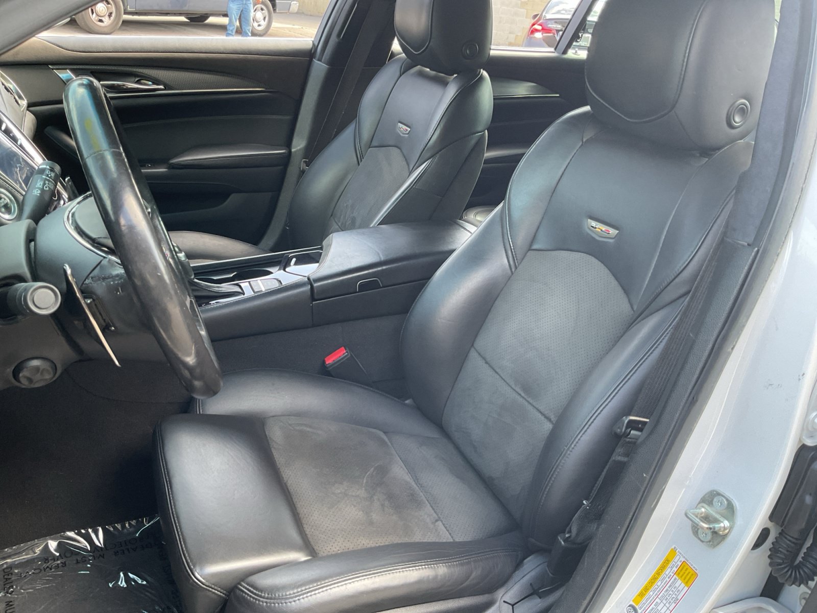 Used 2018 Cadillac CTS V w/ Luxury Package RWD image 18
