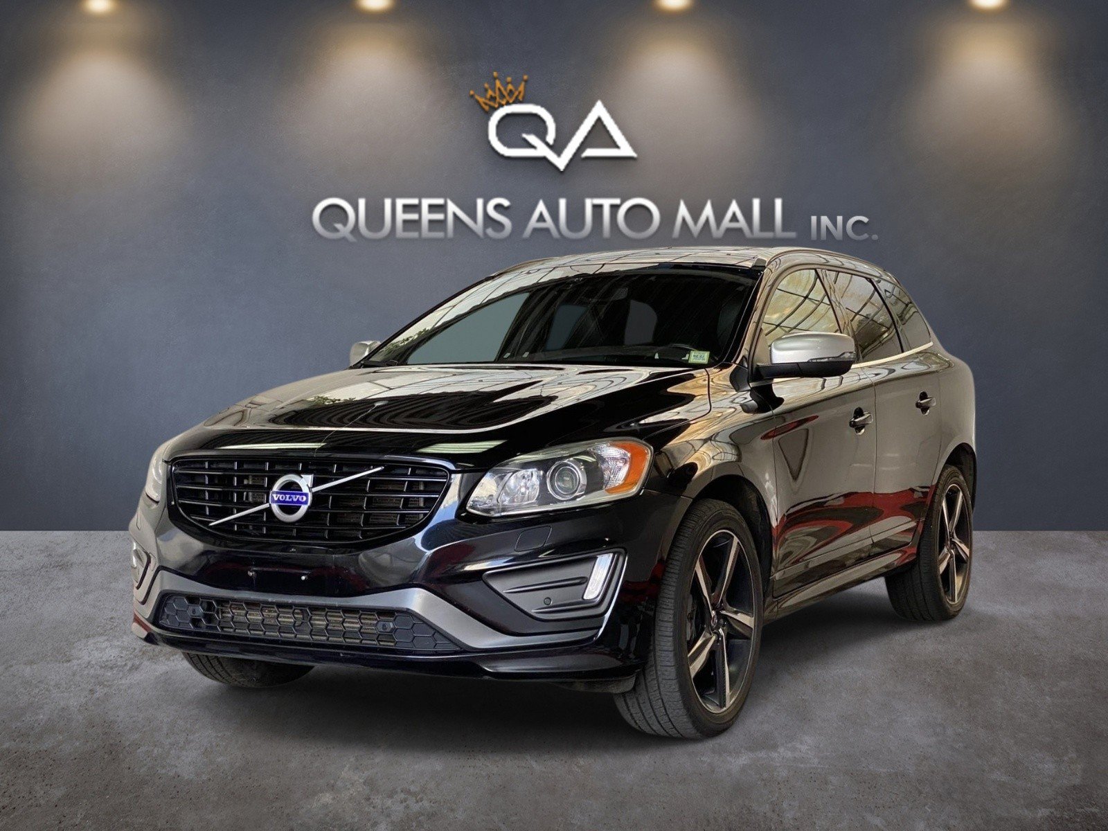 Used 2016 Volvo XC60 T6 R-Design w/ Proximity Package AWD/4WD image 3
