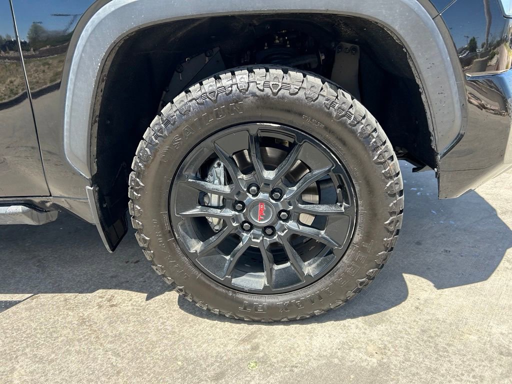 Used 2022 Toyota Tundra Limited w/ TRD Off-Road Package AWD/4WD image 32