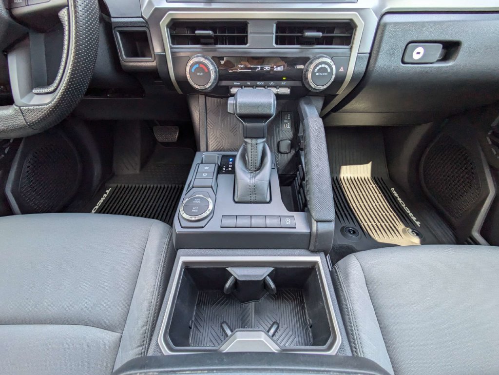Used 2024 Toyota Tacoma SR5 RWD image 22