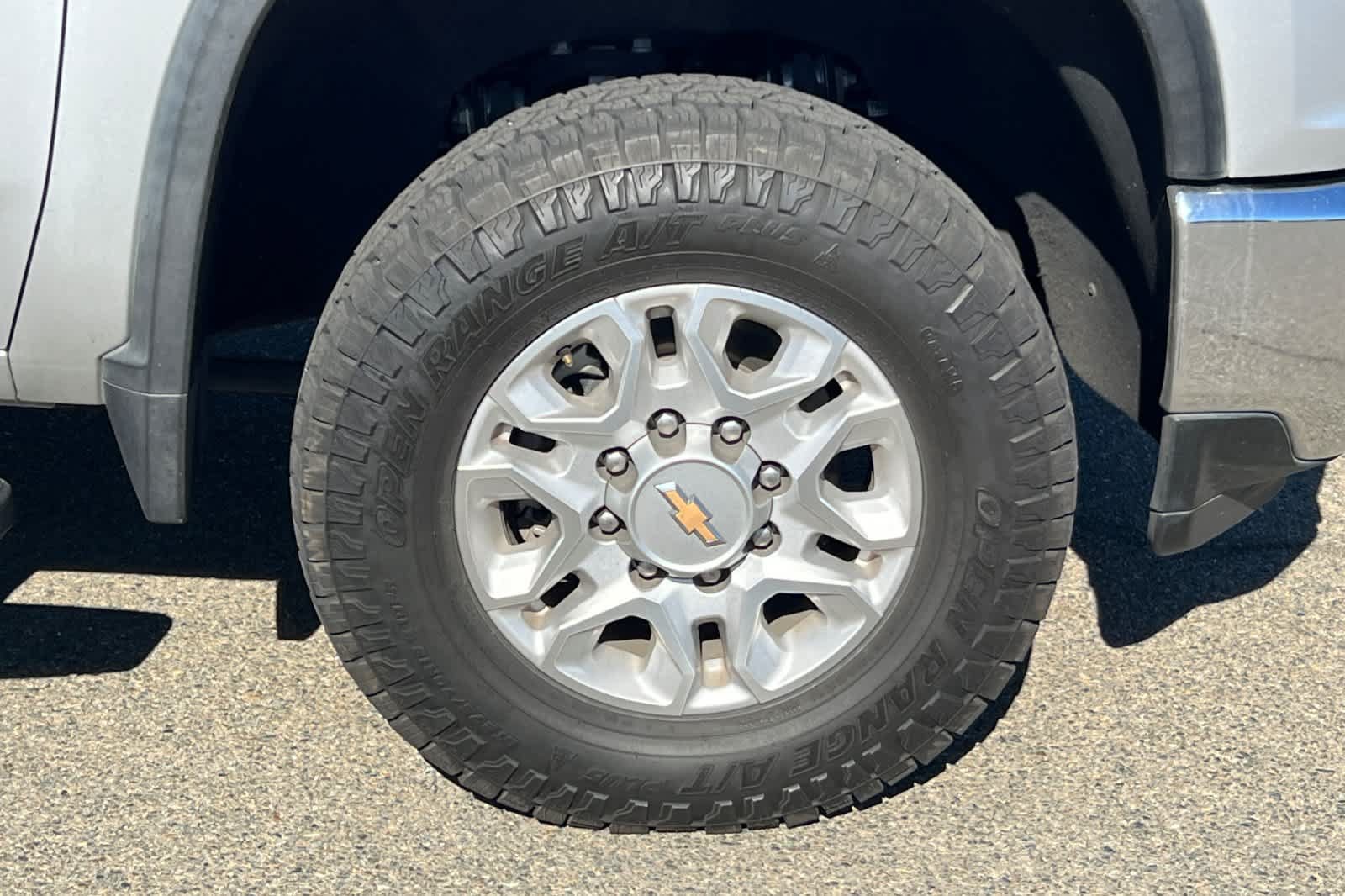Used 2021 Chevrolet Silverado 2500 LT w/ Convenience Package AWD/4WD image 18