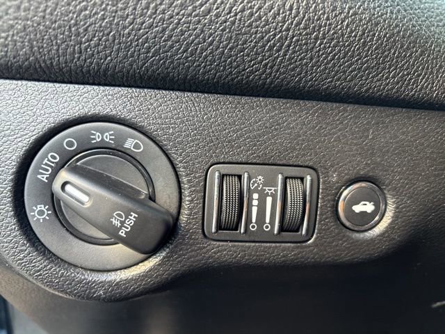 Used 2023 Dodge Challenger SXT w/ Blacktop Package image 23