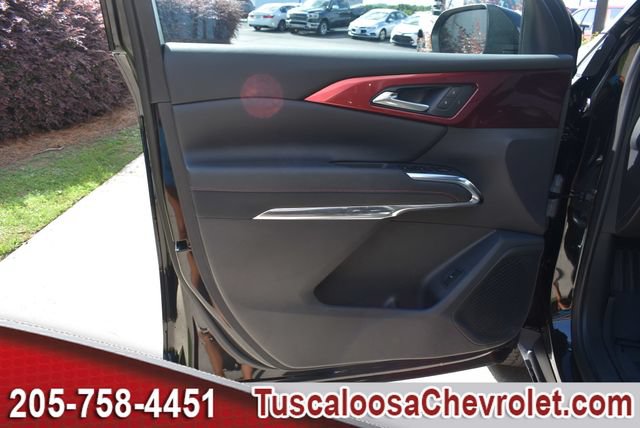 Certified 2026 Chevrolet Traverse Z71 w/ Driver Confidence Package AWD/4WD image 20