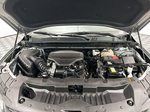 Used 2024 Chevrolet Blazer LT w/ Midnight/Sport Edition image 31