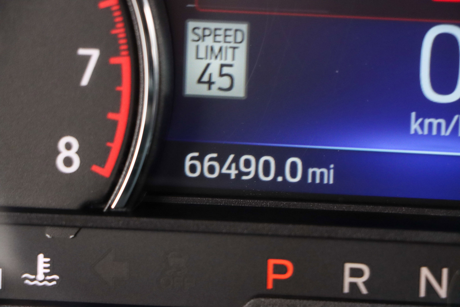 Used 2022 Ford Explorer XLT w/ XLT Sport Appearance Package image 16