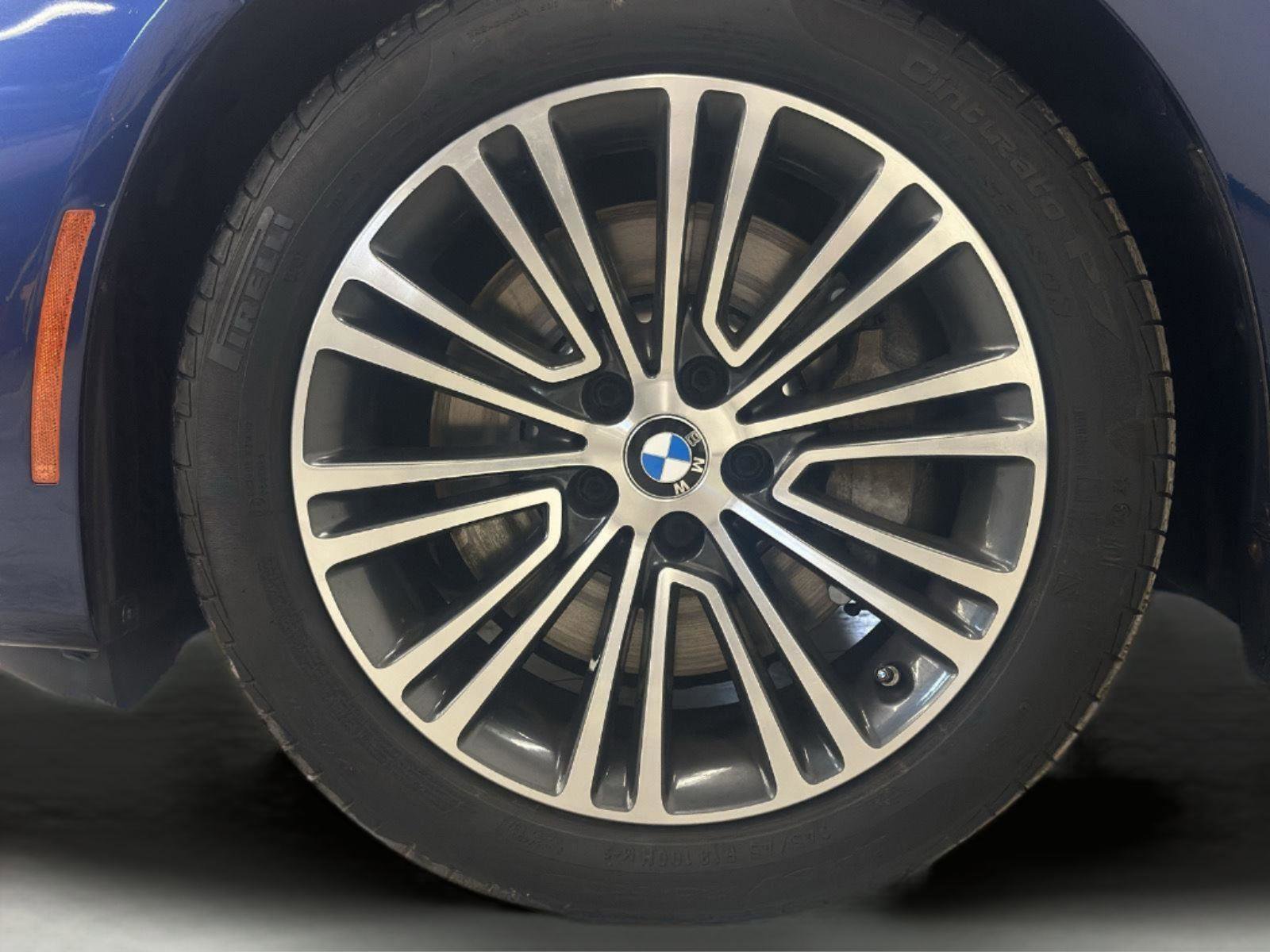 Used 2018 BMW 540i xDrive image 7