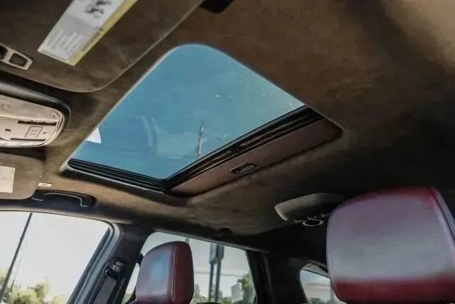 Used 2022 Dodge Durango Citadel image 32