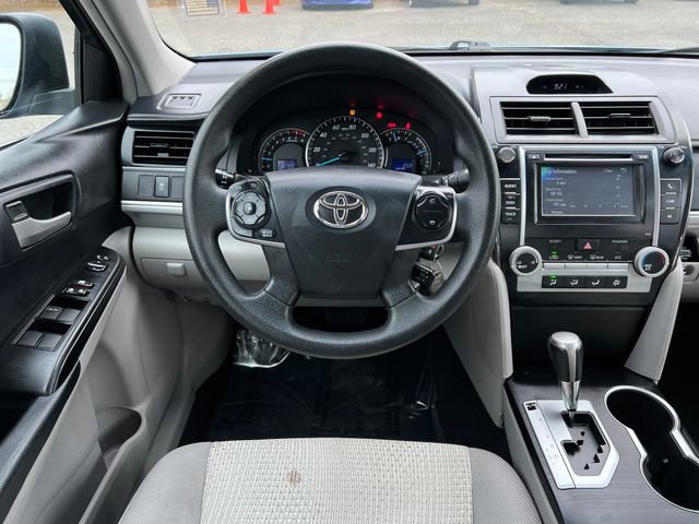 Used 2012 Toyota Camry LE FWD image 15