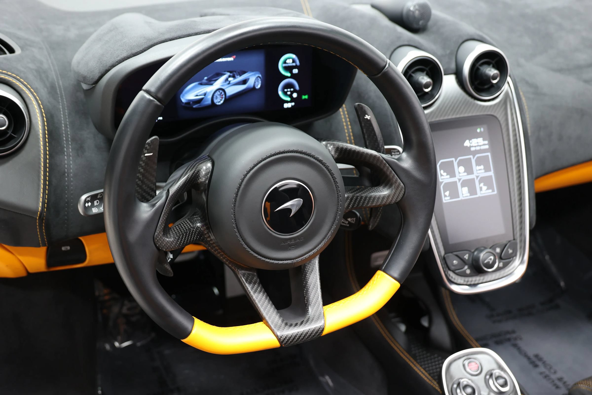Used 2019 McLaren 570S Spider RWD image 26