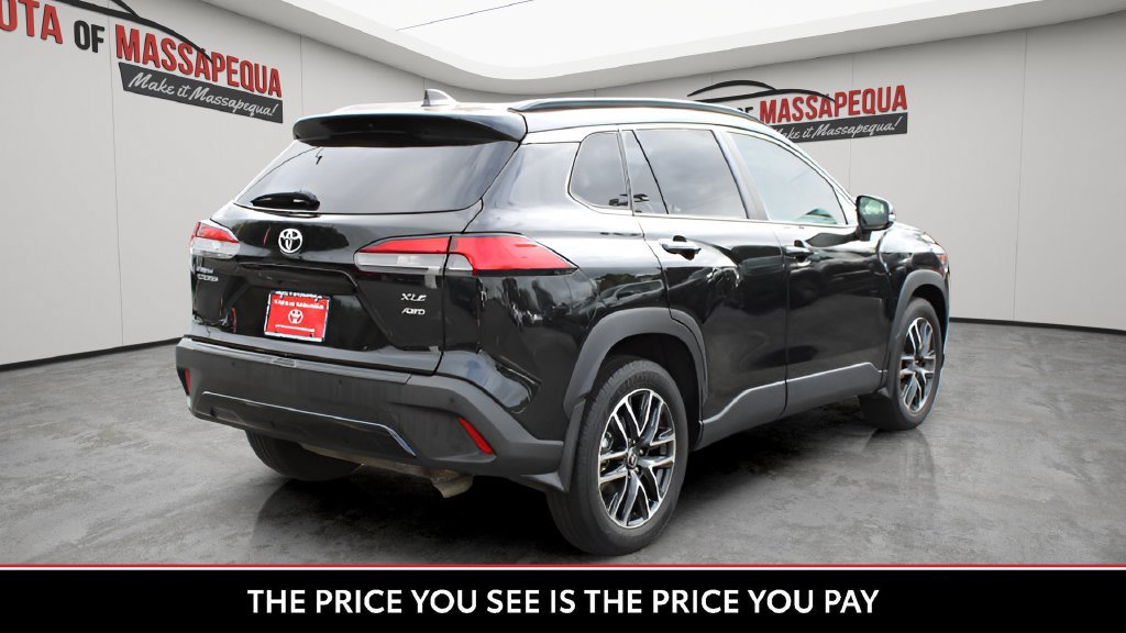 Used 2026 Toyota Corolla Cross XLE w/ Convenience Package AWD/4WD image 6