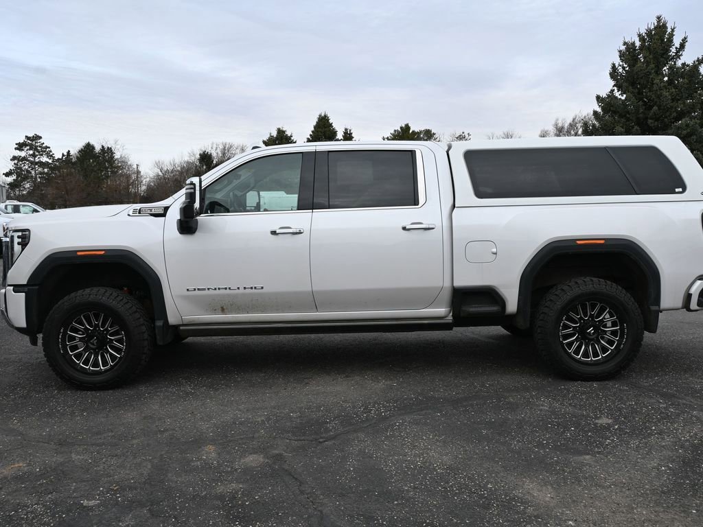 Used 2024 GMC Sierra 2500 Denali w/ Denali Reserve Package image 13