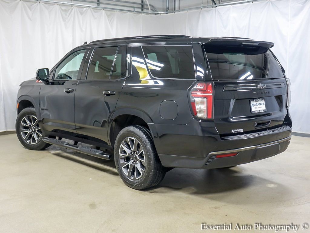 Used 2022 Chevrolet Tahoe Z71 w/ Luxury Package AWD/4WD image 8