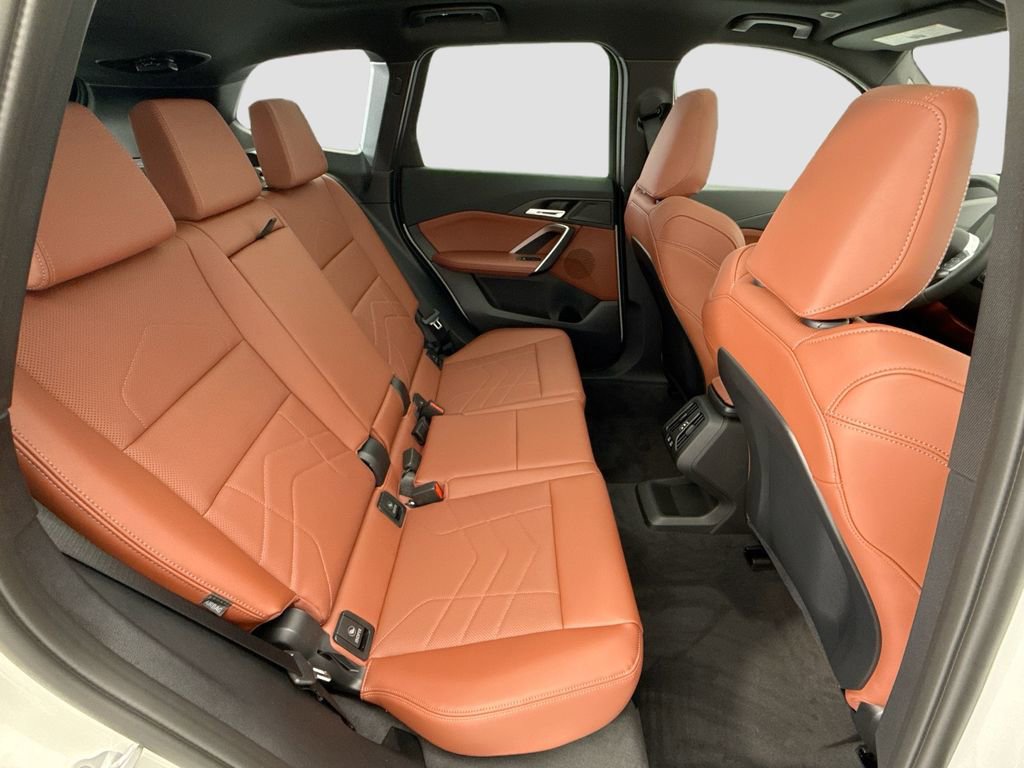 New 2026 BMW X1 xDrive28i w/ Technology Package AWD/4WD image 21