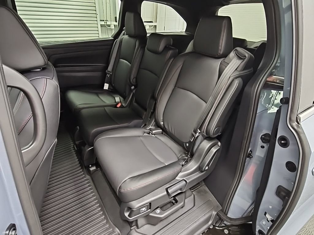 New 2026 Honda Odyssey Sport-L image 30