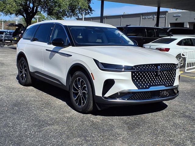 New 2026 Lincoln Nautilus Premier image 3