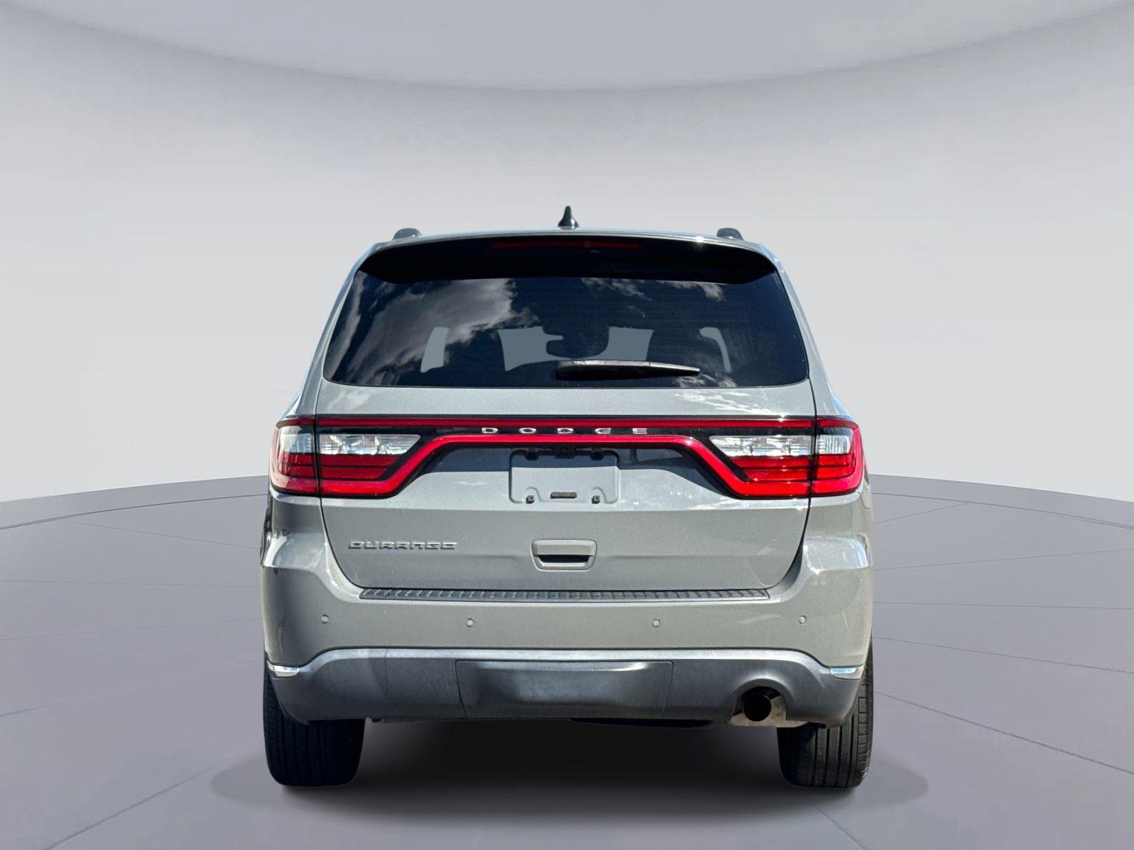 Used 2023 Dodge Durango SXT Launch Edition RWD image 4