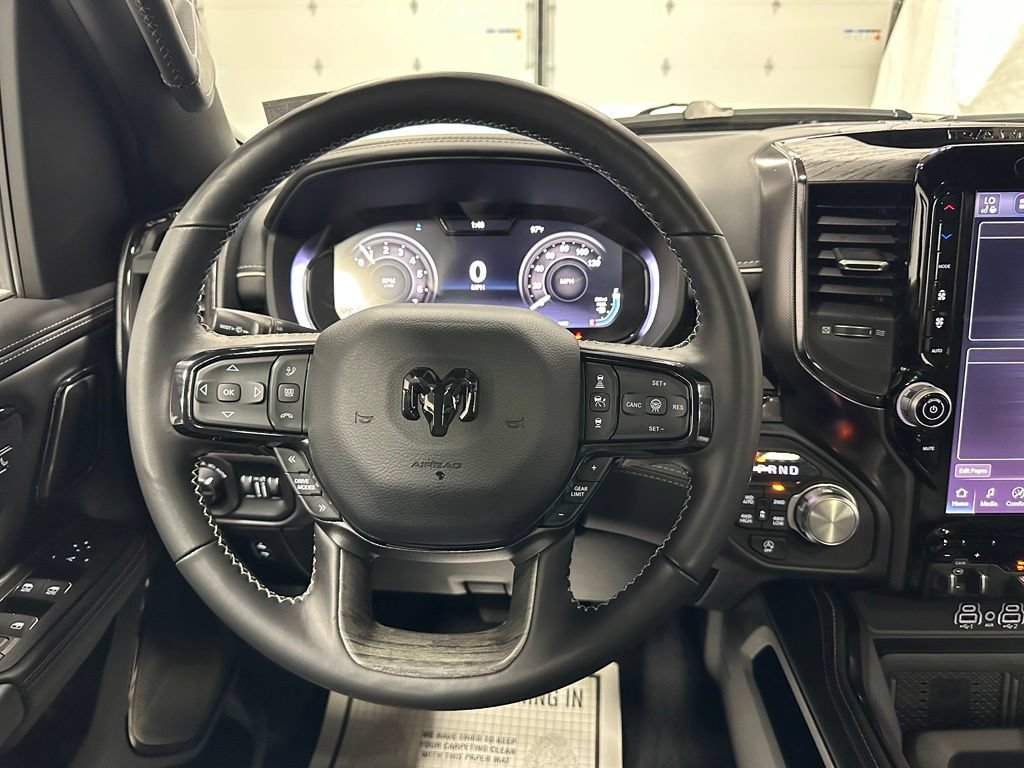 Used 2026 RAM 1500 Limited AWD/4WD image 18
