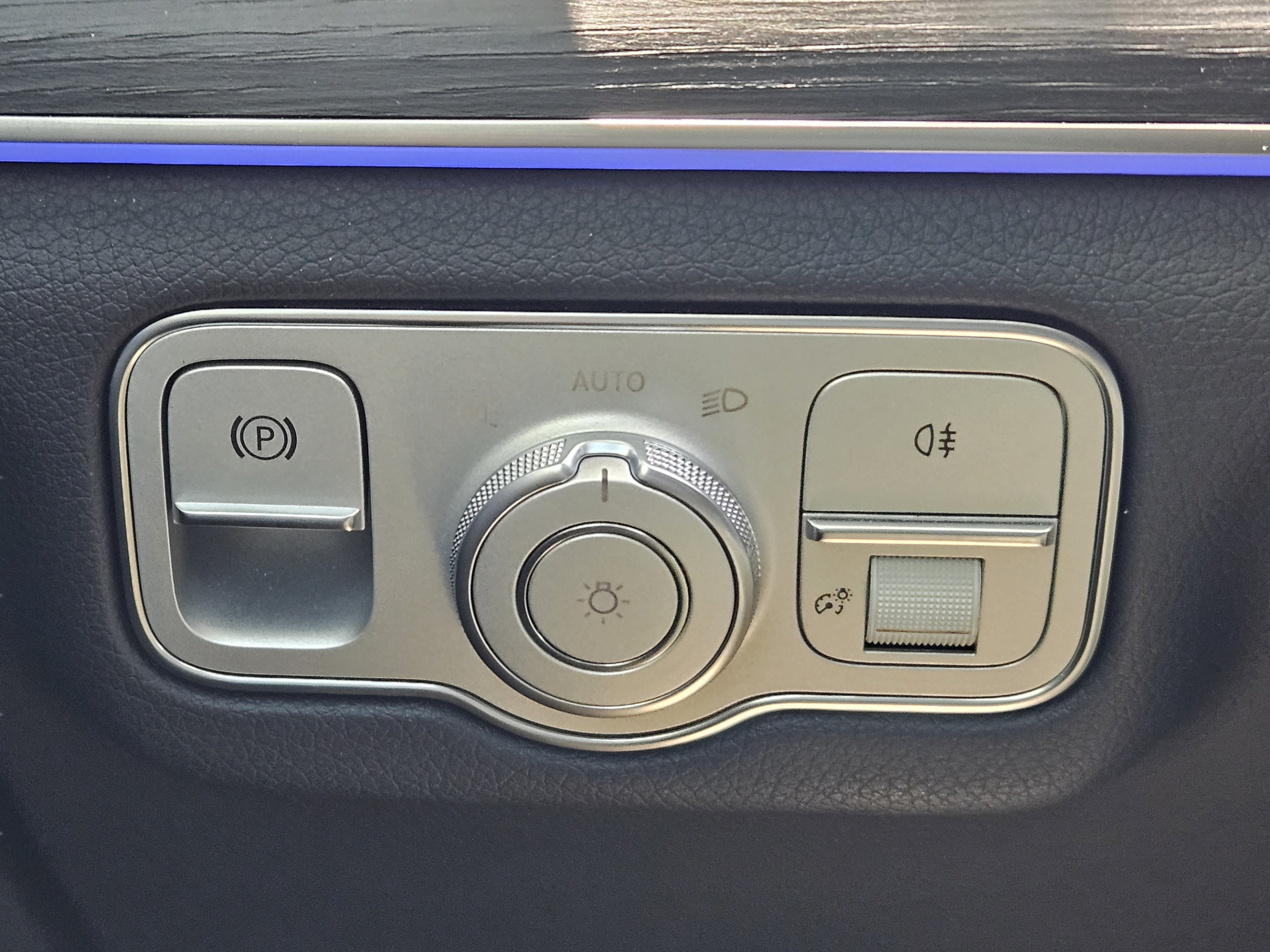 Certified 2026 Mercedes-Benz GLE 350 4MATIC image 15