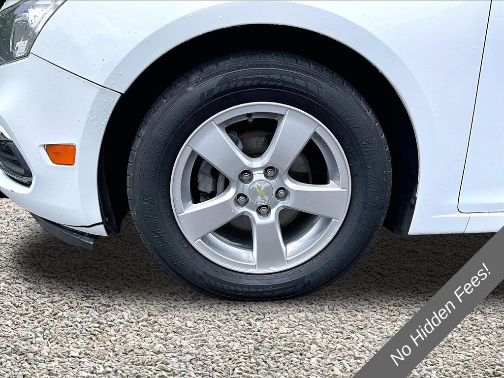 Used 2015 Chevrolet Cruze LT FWD image 9