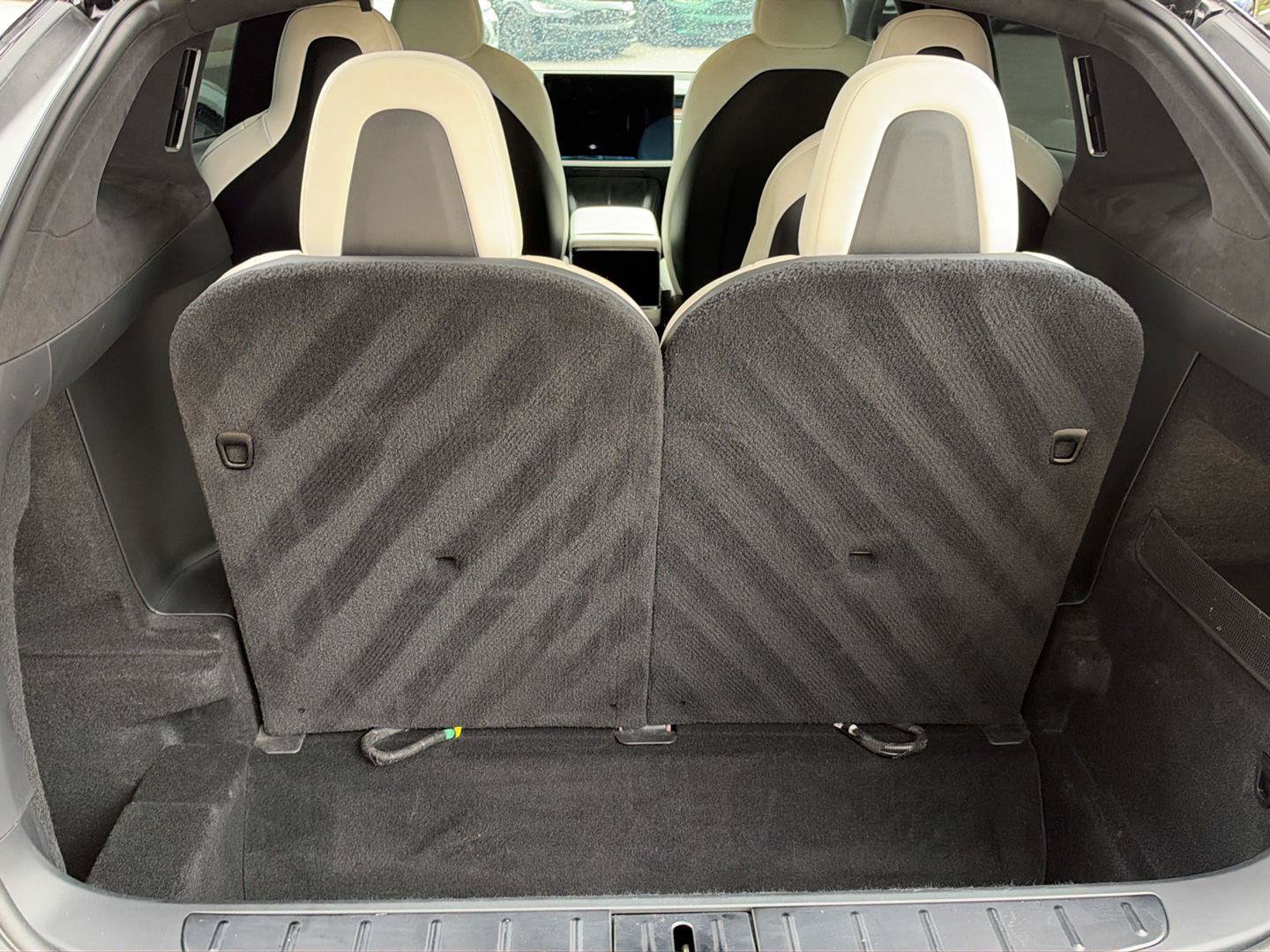 Used 2022 Tesla Model X AWD/4WD image 17