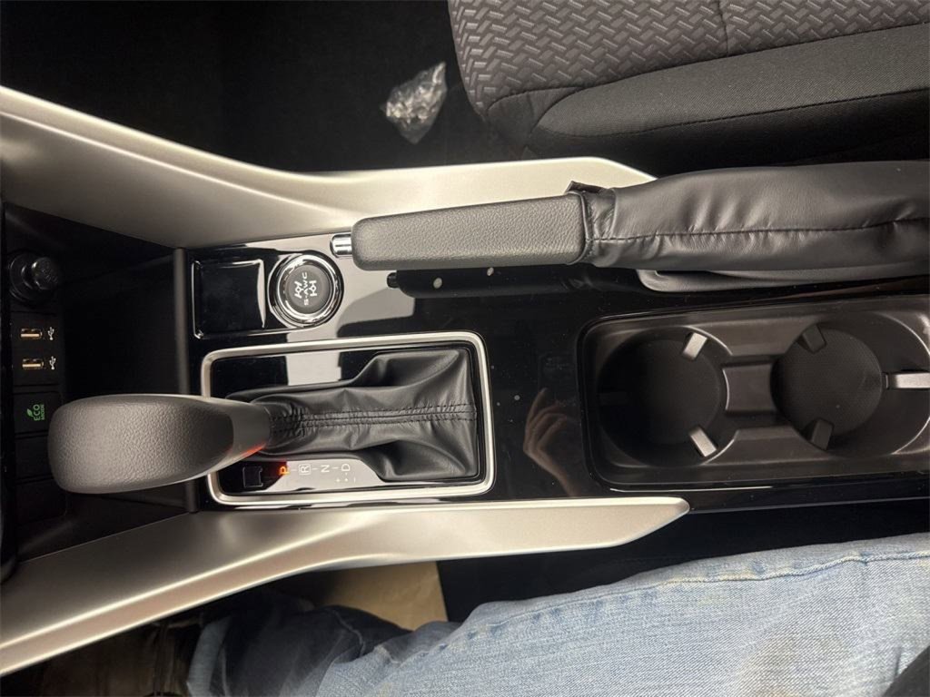 New 2026 Mitsubishi Eclipse Cross ES image 28