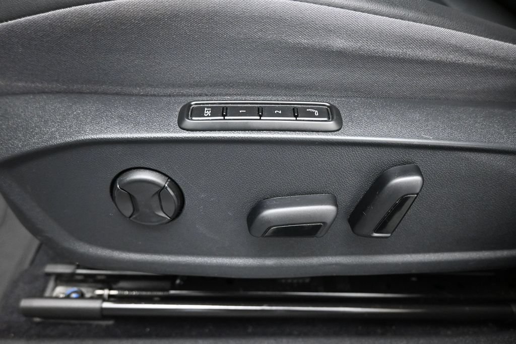 Used 2024 Volkswagen ID.4 S RWD image 11