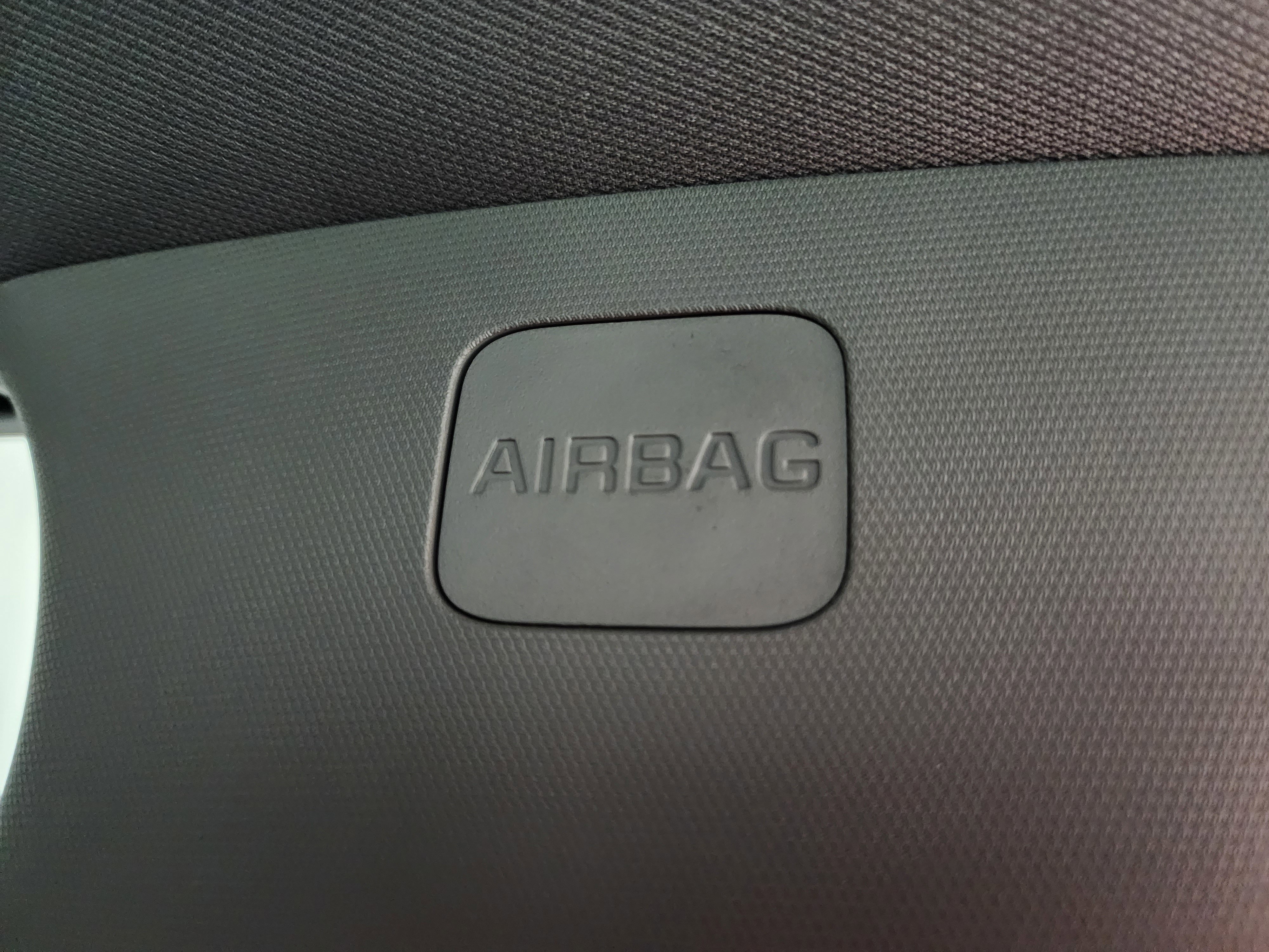 Used 2022 GMC Sierra 2500 SLT w/ SLT Convenience Package image 43