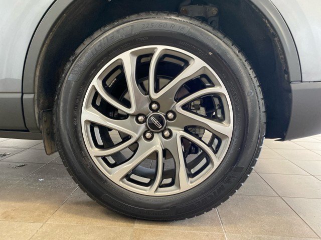 Used 2022 Lincoln Corsair AWD w/ Equipment Group 101A image 24