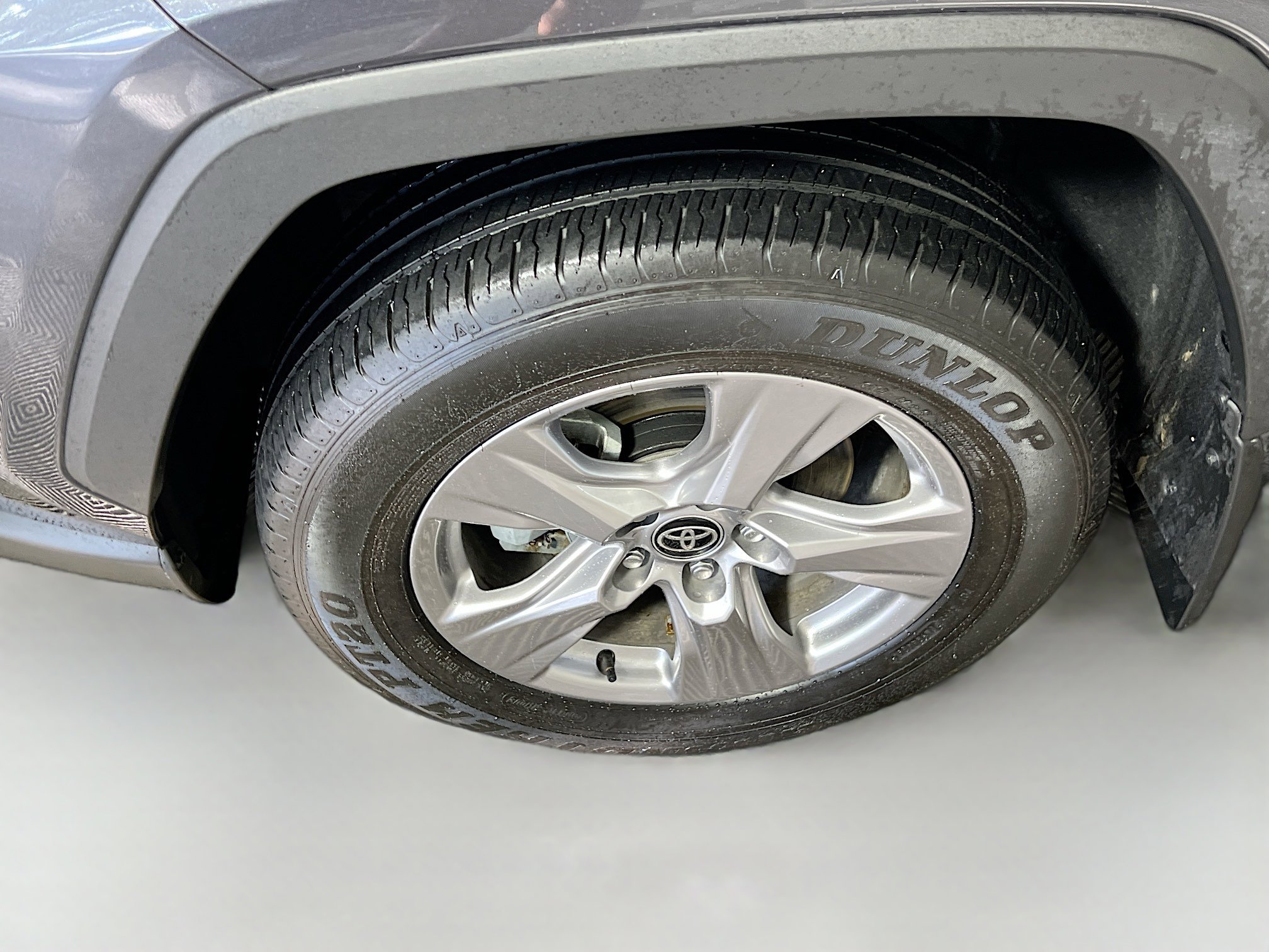 Used 2025 Toyota RAV4 XLE image 14