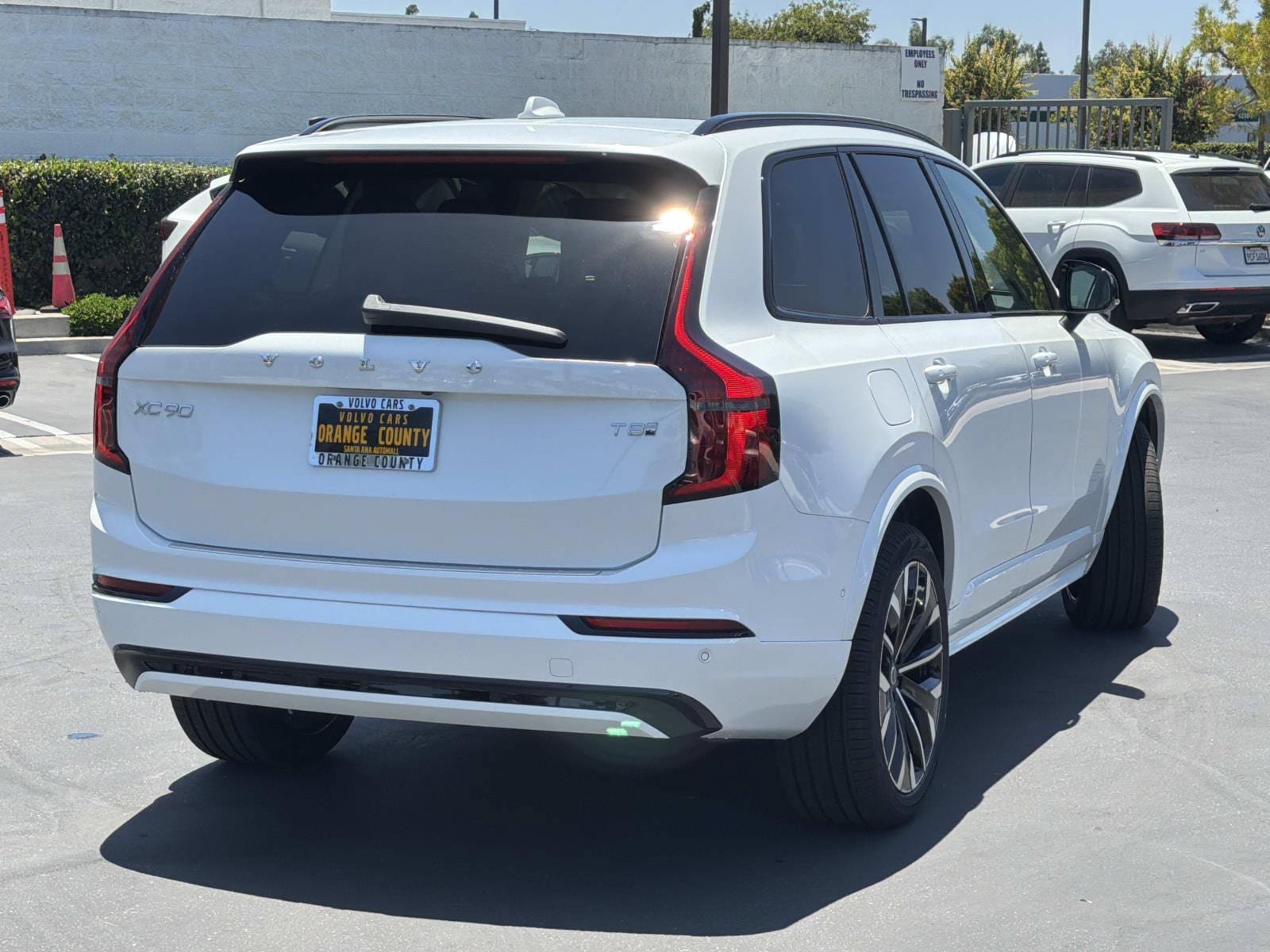 New 2026 Volvo XC90 T8 Ultra w/ Lounge Package AWD/4WD image 6