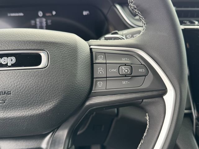 New 2025 Jeep Grand Cherokee Altitude w/ MOPAR Finishing Package image 13