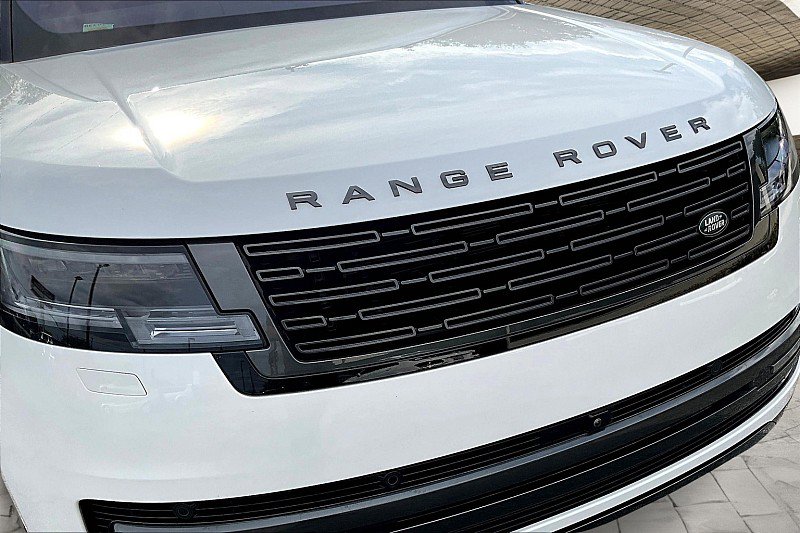 Used 2023 Land Rover Range Rover SE image 30