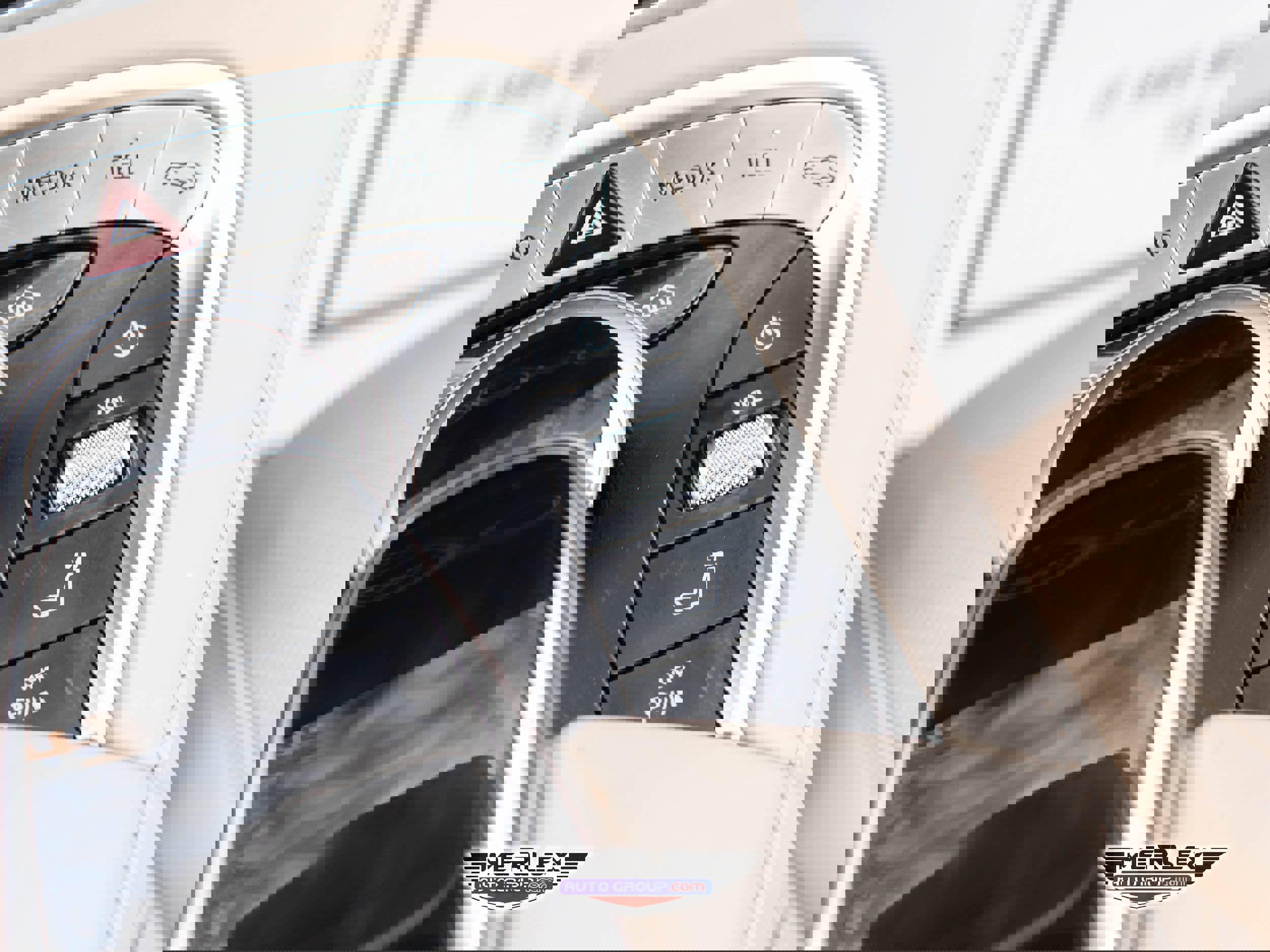 Used 2019 Mercedes-Benz S 560 Sedan image 36