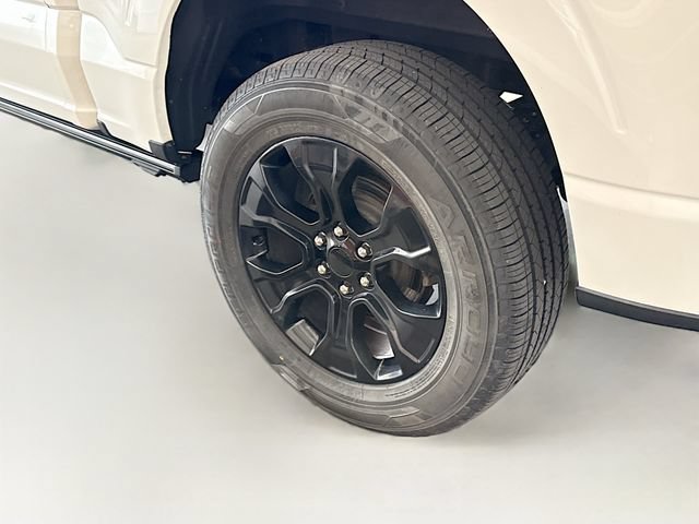 Used 2021 Ford F150 Platinum w/ Equipment Group 701A High AWD/4WD image 33