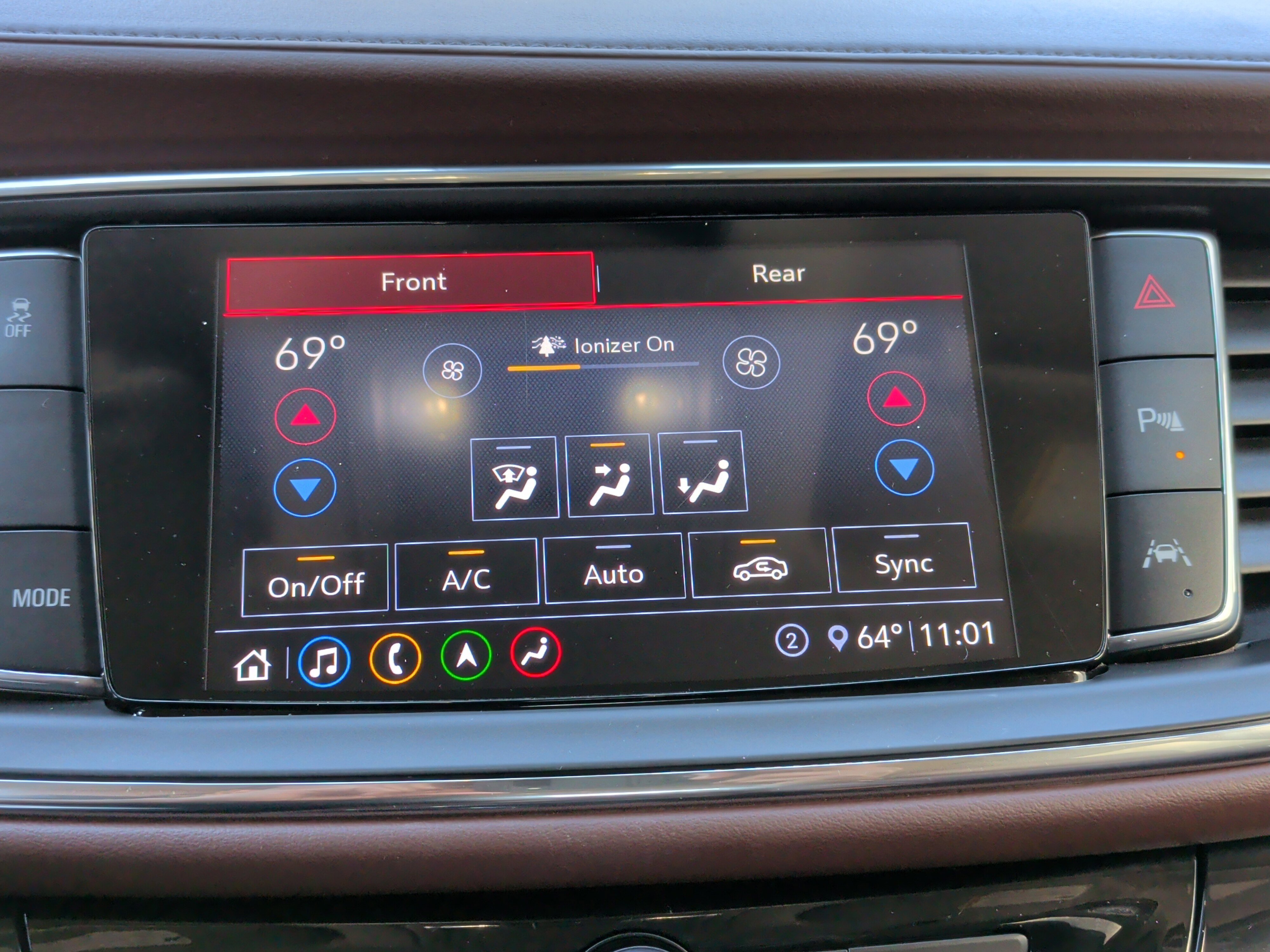 Used 2020 Buick Enclave Avenir w/ Avenir Technology Package image 24