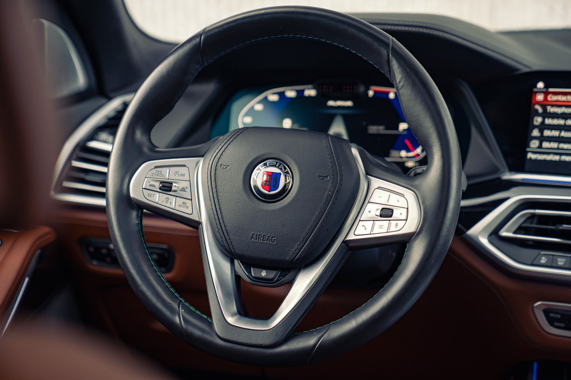 Used 2021 BMW ALPINA XB7 AWD/4WD image 41