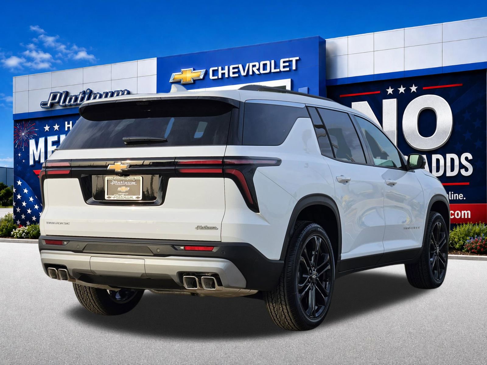 New 2026 Chevrolet Traverse LT w/ Driver Confidence Package FWD image 5