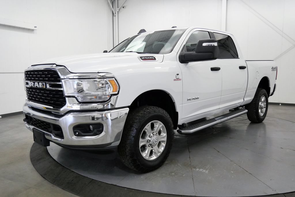 Used 2024 RAM 2500 Big Horn w/ Off Road Package AWD/4WD image 3
