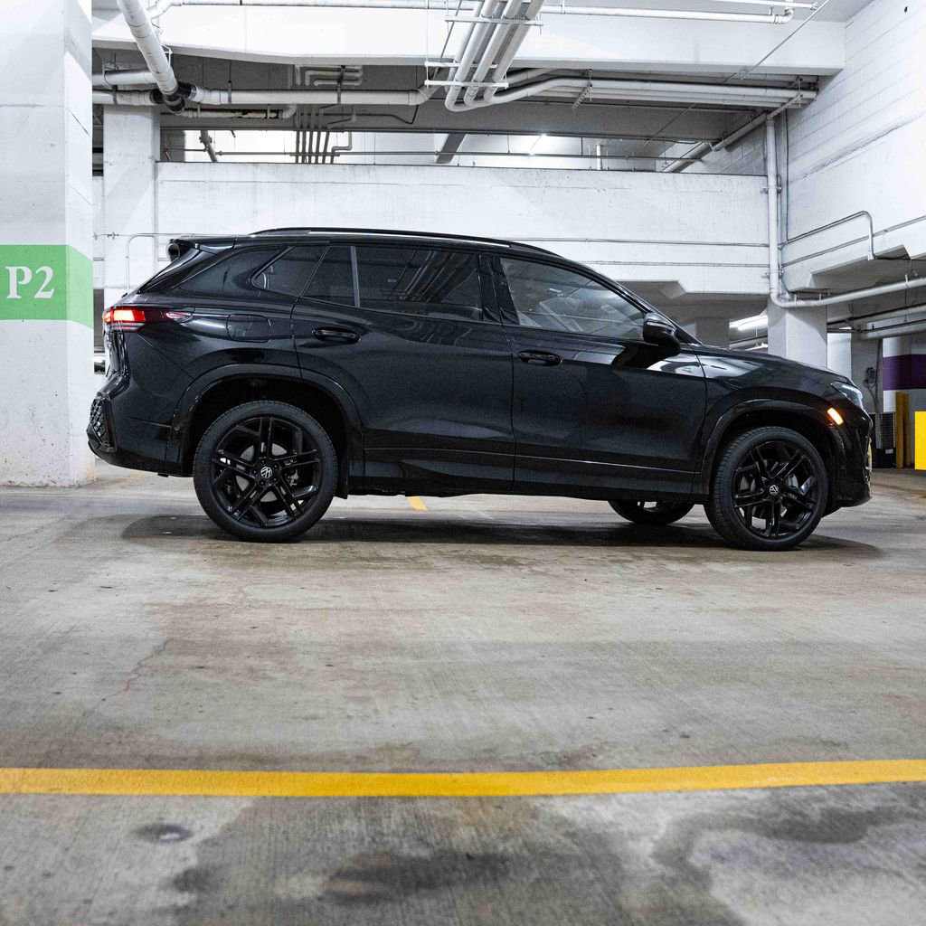 New 2026 Volkswagen Tiguan SE R-Line image 7