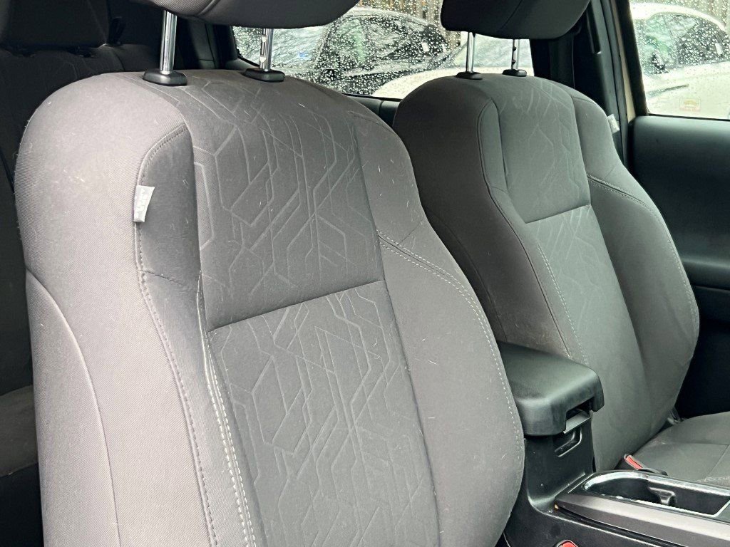 Used 2018 Toyota Tacoma TRD Off-Road image 11