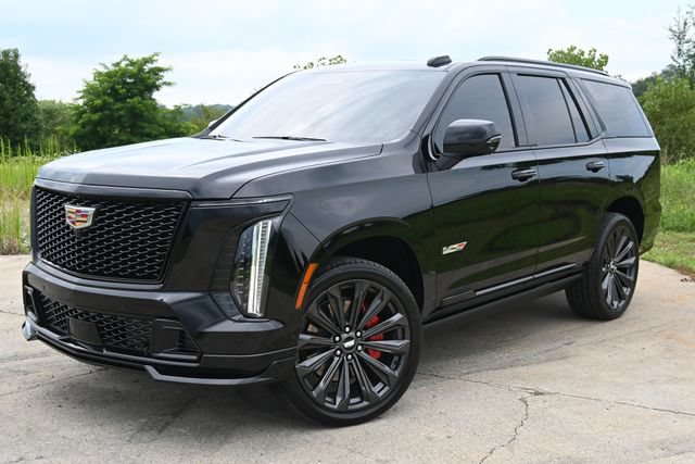Used 2026 Cadillac Escalade V AWD/4WD image 1