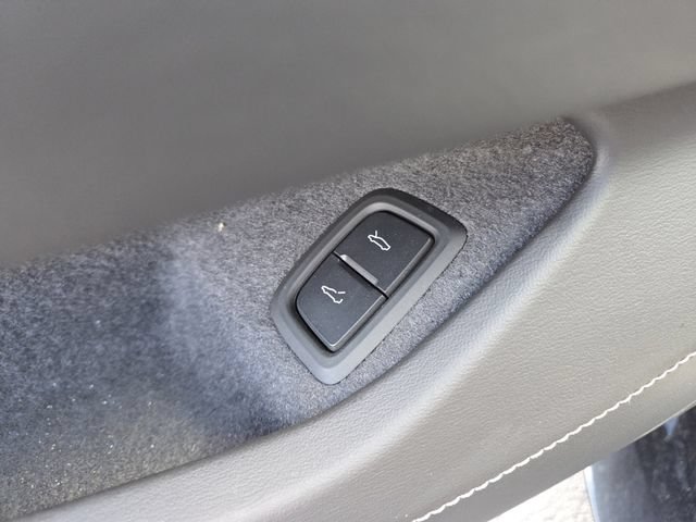 Used 2024 Chevrolet Corvette E-Ray AWD/4WD image 8